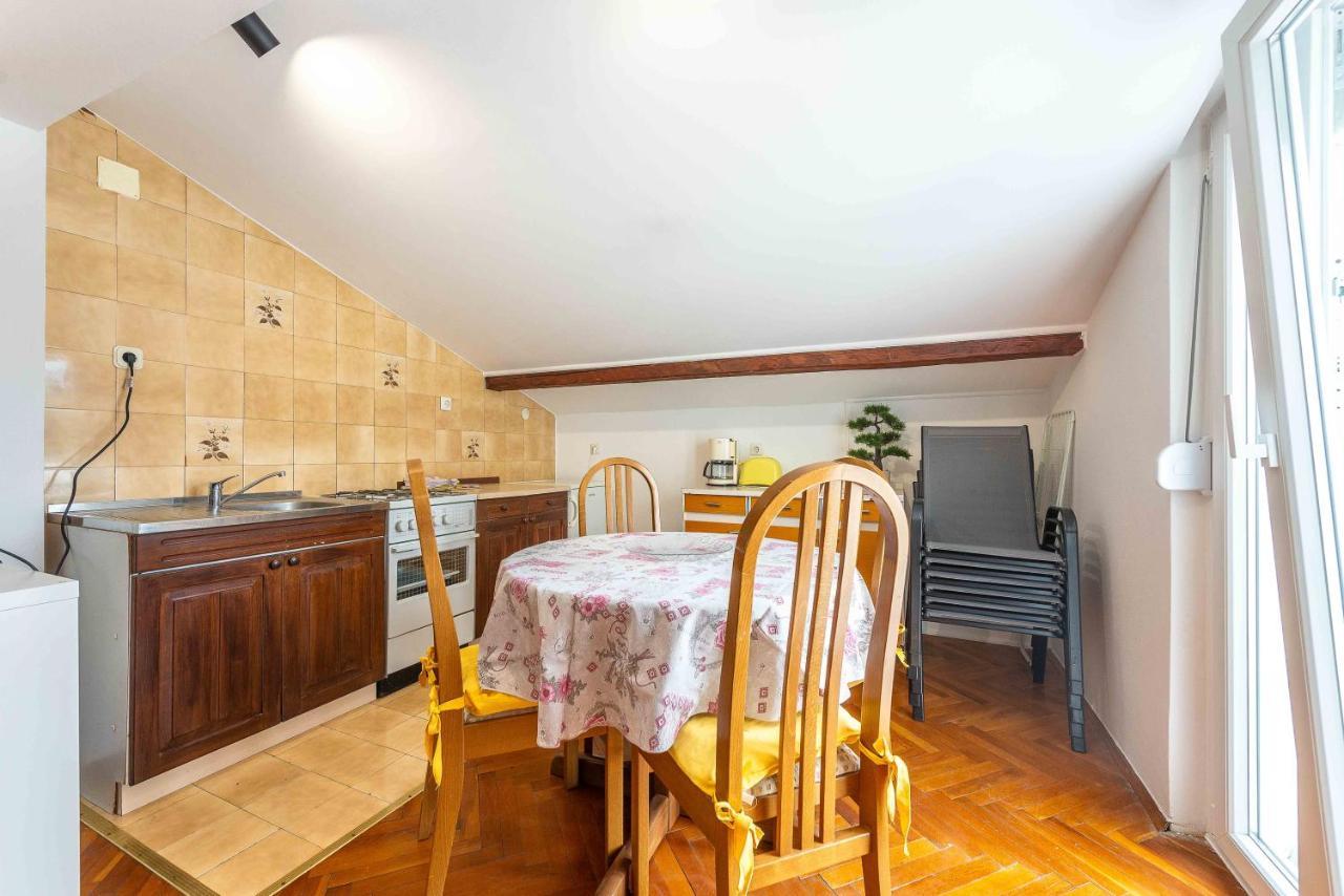 Apartmani Tatjana 诺瓦利娅 外观 照片