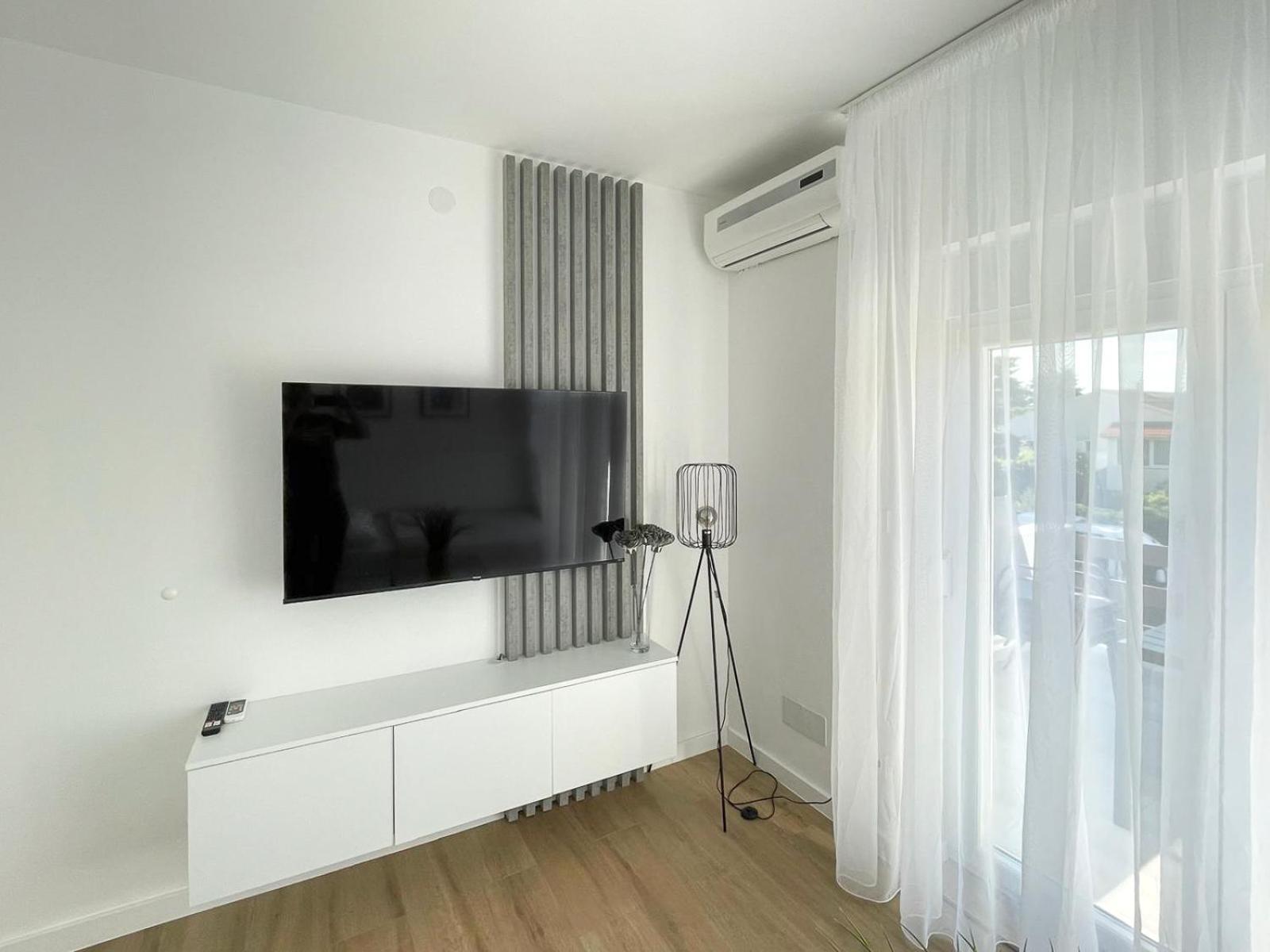Apartmani Tatjana 诺瓦利娅 外观 照片