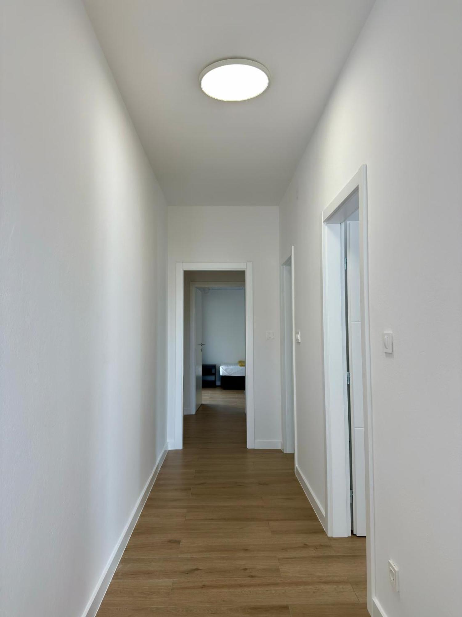 Apartmani Tatjana 诺瓦利娅 外观 照片